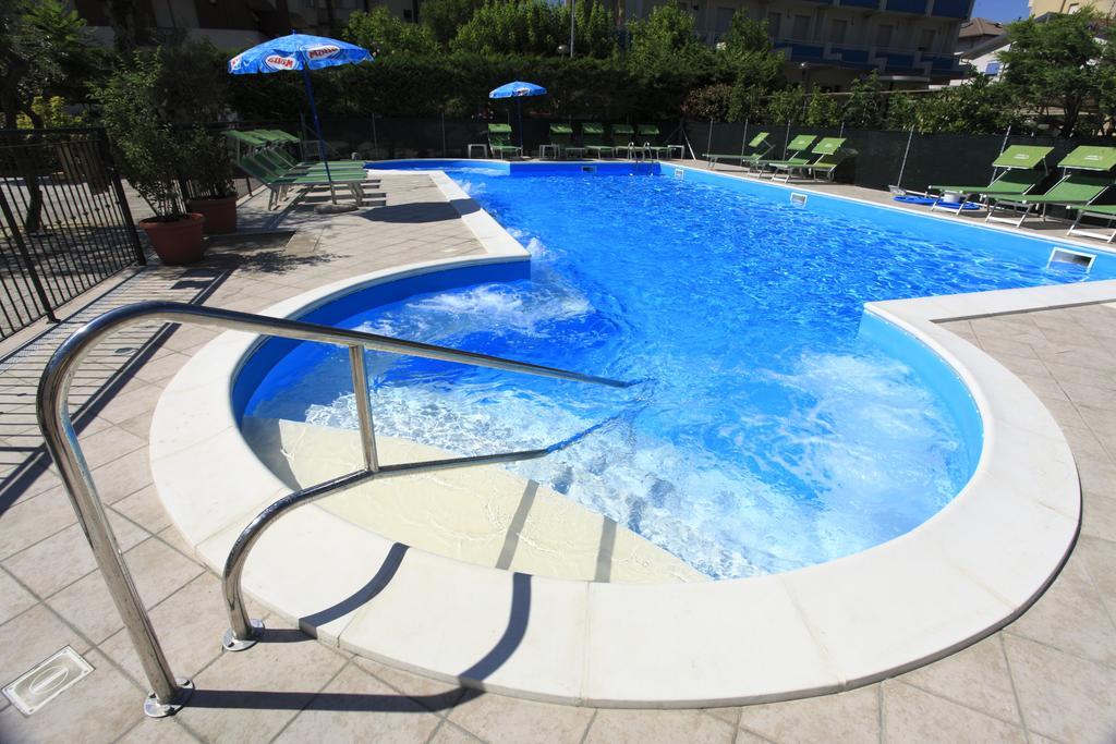 Hotel Vannini Rimini Eksteriør bilde